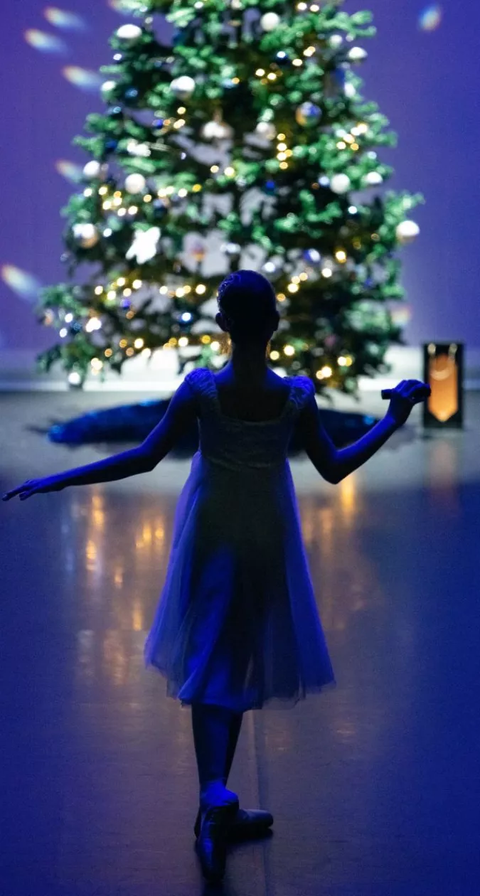 Illustration : Noël en Danse  : L'école fait son cinéma