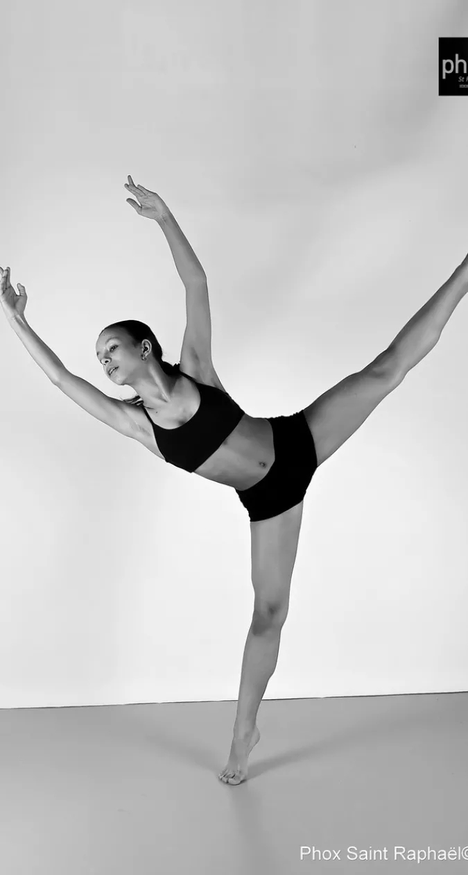 Illustration : Vacances de la Toussaint : Votre école reste ouverte !