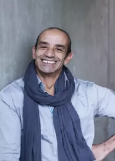 Professeur : Hacène Bahiri